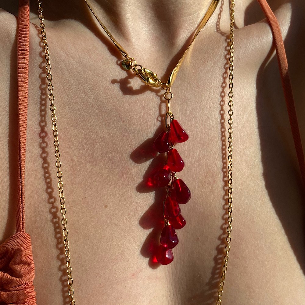 Nar Salkım Zincir Kolye